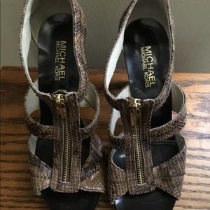 Michael Kors T strap sandal